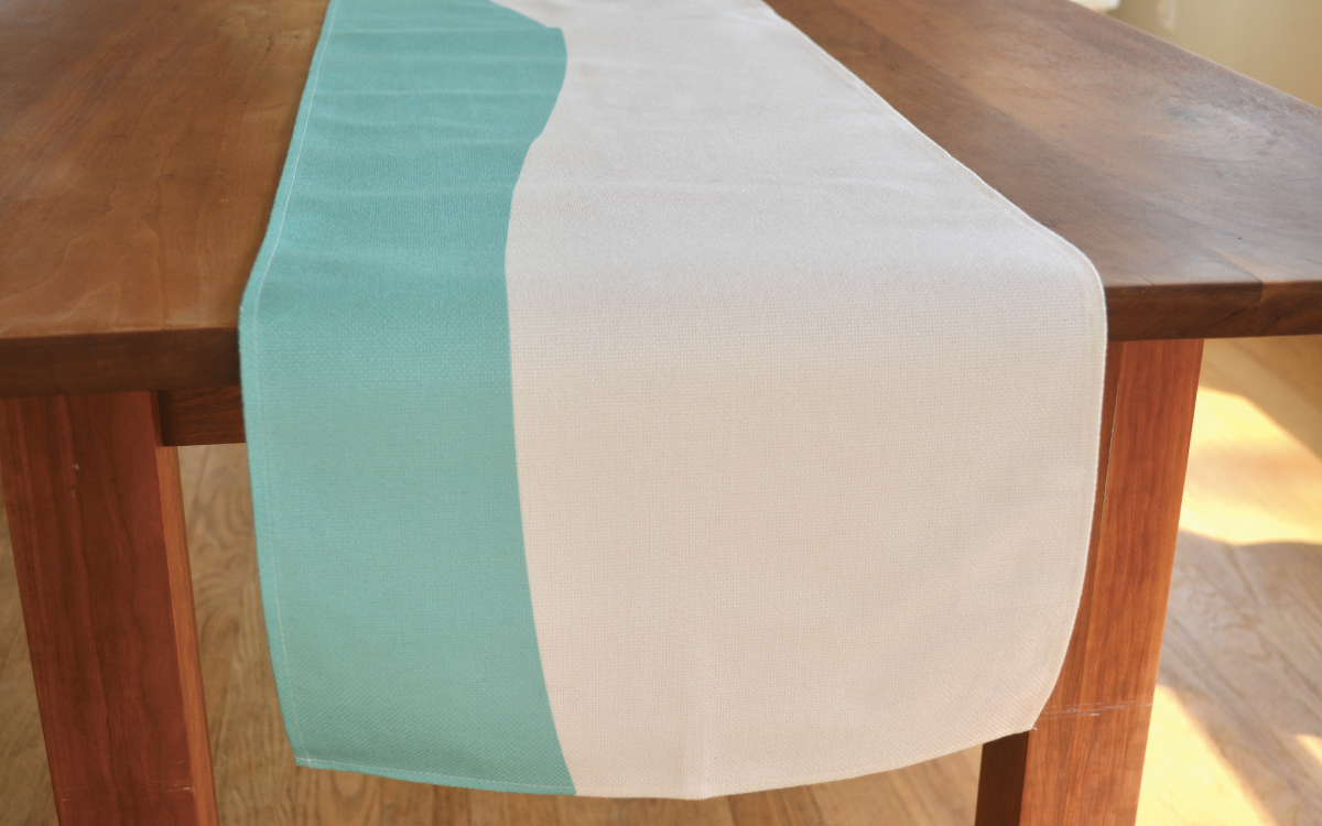 Wave Table Runner in Turquoise