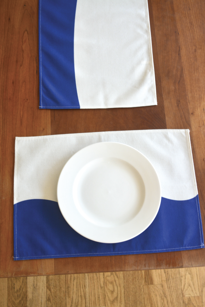 Wave Table Runner