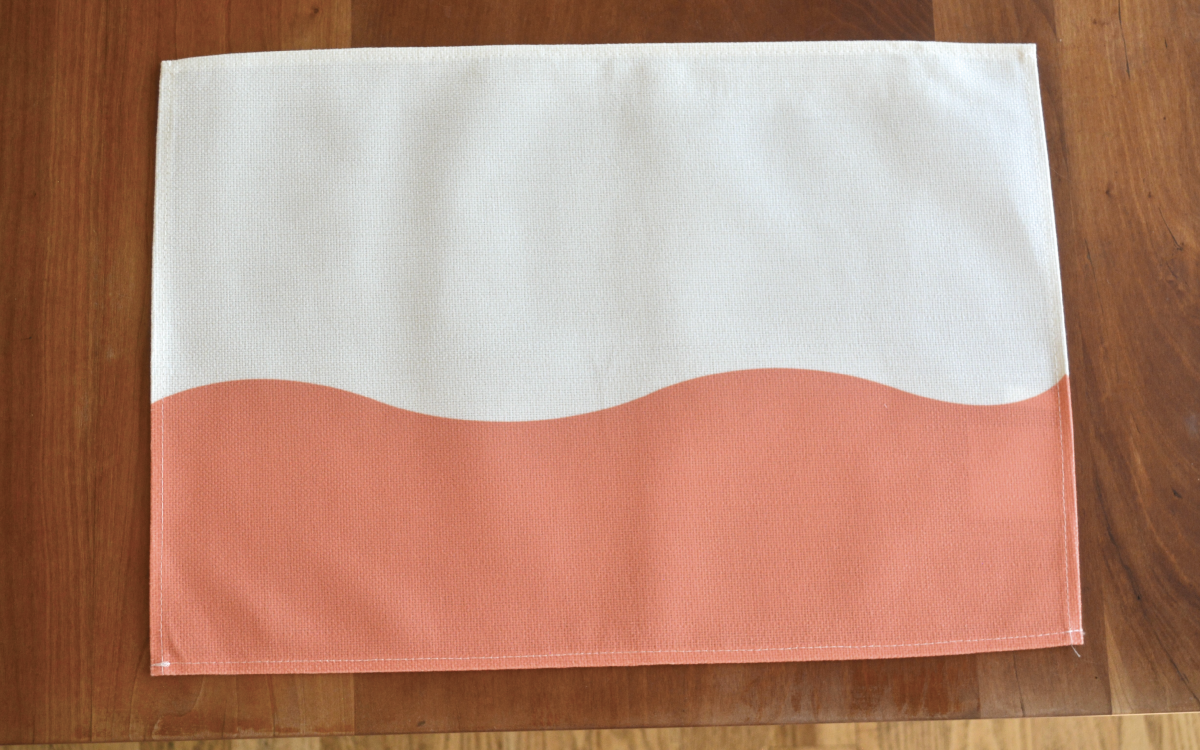 Wave Placemat in Coral