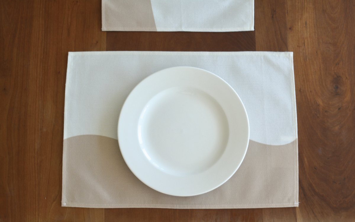 Wave Placemat in Tan