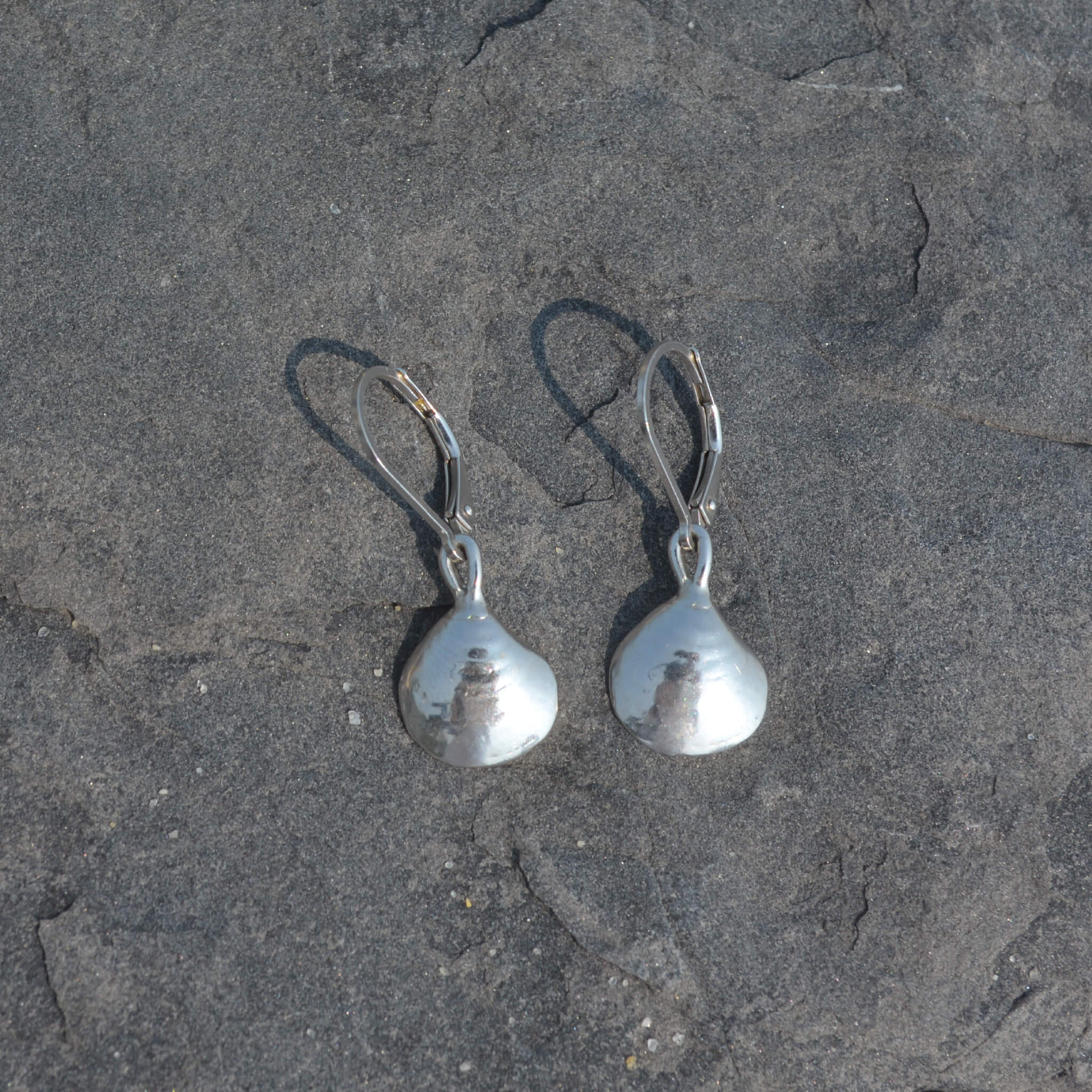 Mini Clam Earring Sterling Silver