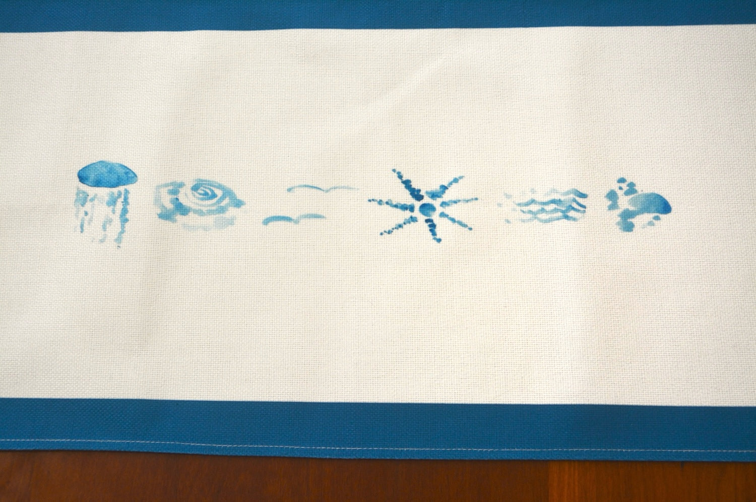 Sea Life Table Runner