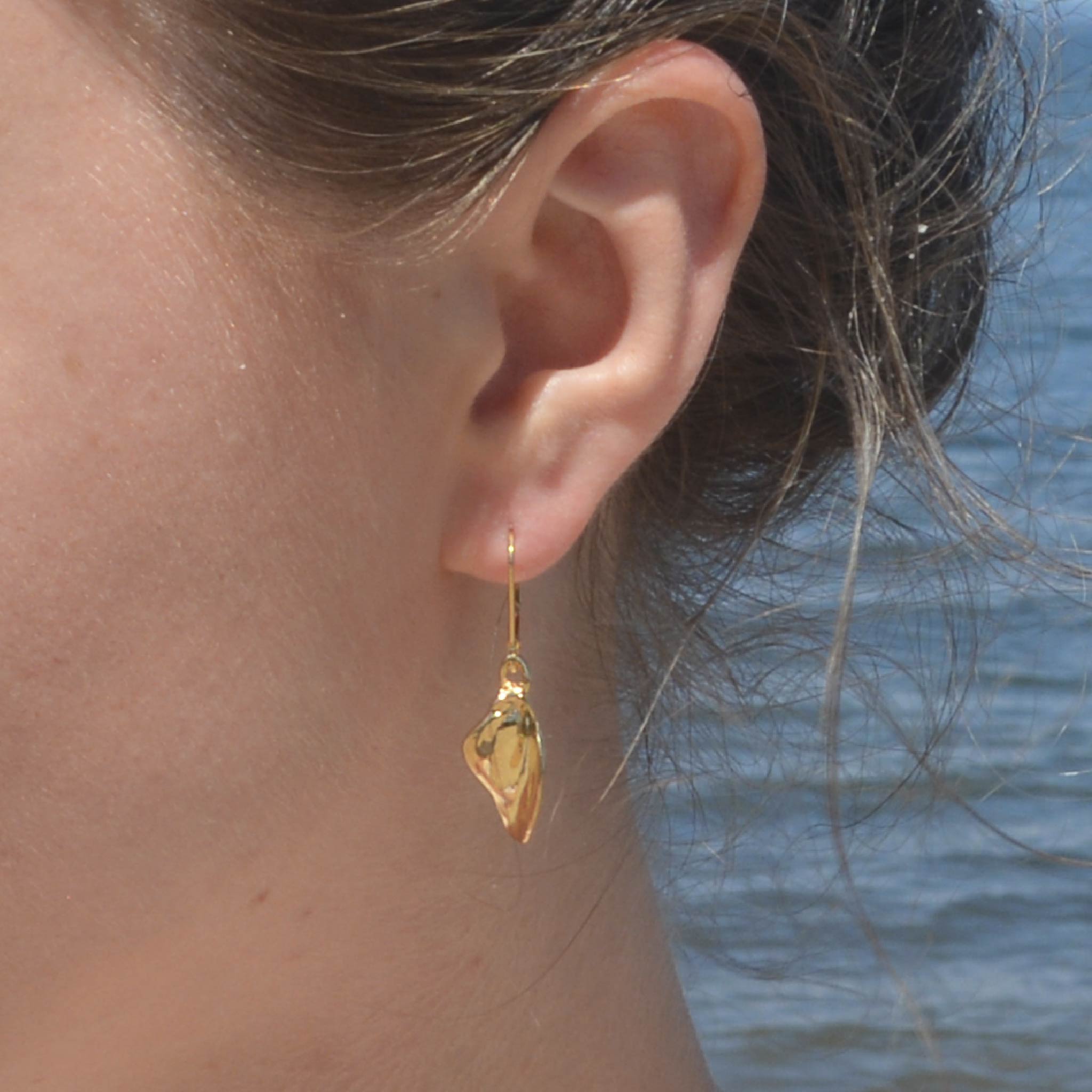 Mini Twist Earring 14k Gold Plated
